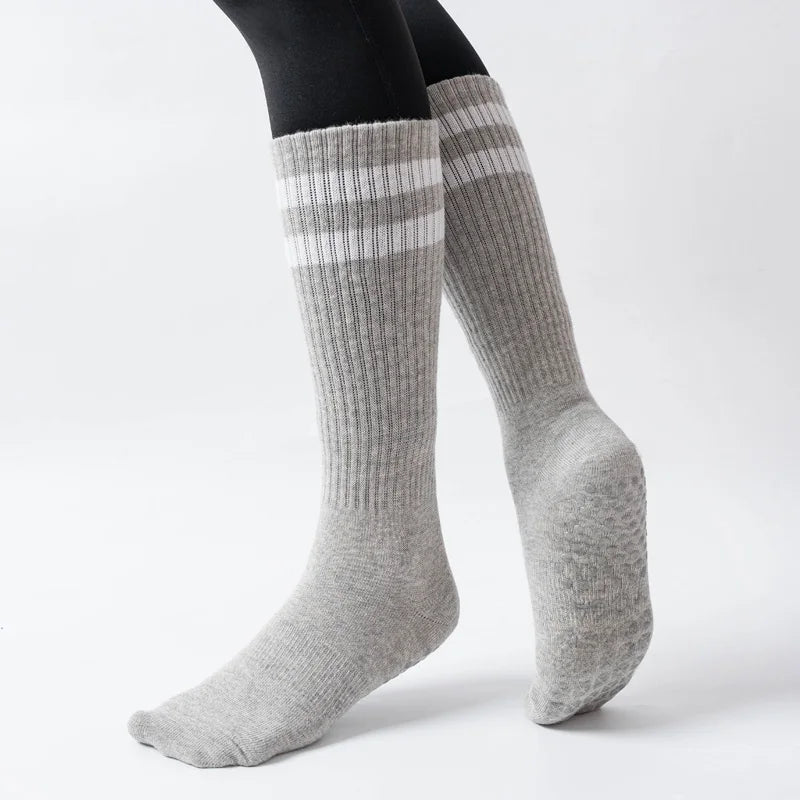 Chaussettes de Yoga Mi-Tube, Adhérence et Confort pour Entraînements - Taille Unique