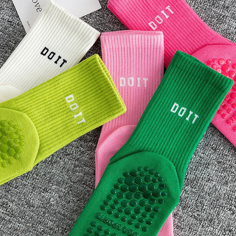 Chaussettes de Yoga Anti-dérapante et Respirantes, Idéales pour Fitness et Pilates - Taille Unique