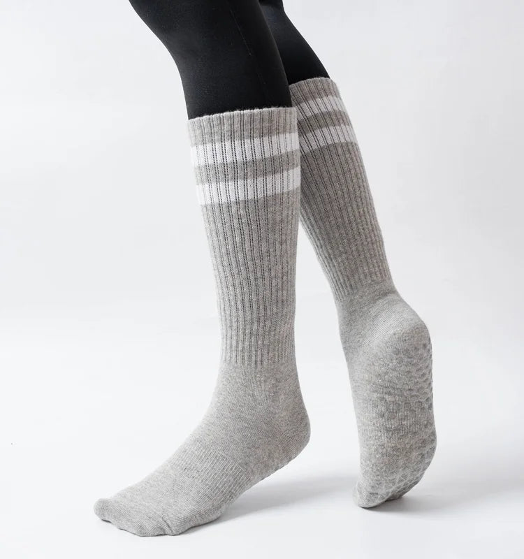Chaussettes de Yoga Mi-Tube, Adhérence et Confort pour Entraînements - Taille Unique