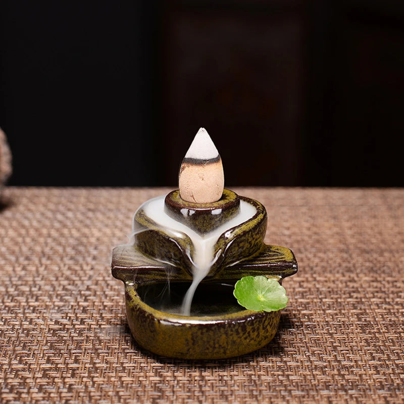 Encensoir Mini Bouddha Cascade, Parfait pour Bureau et Méditation