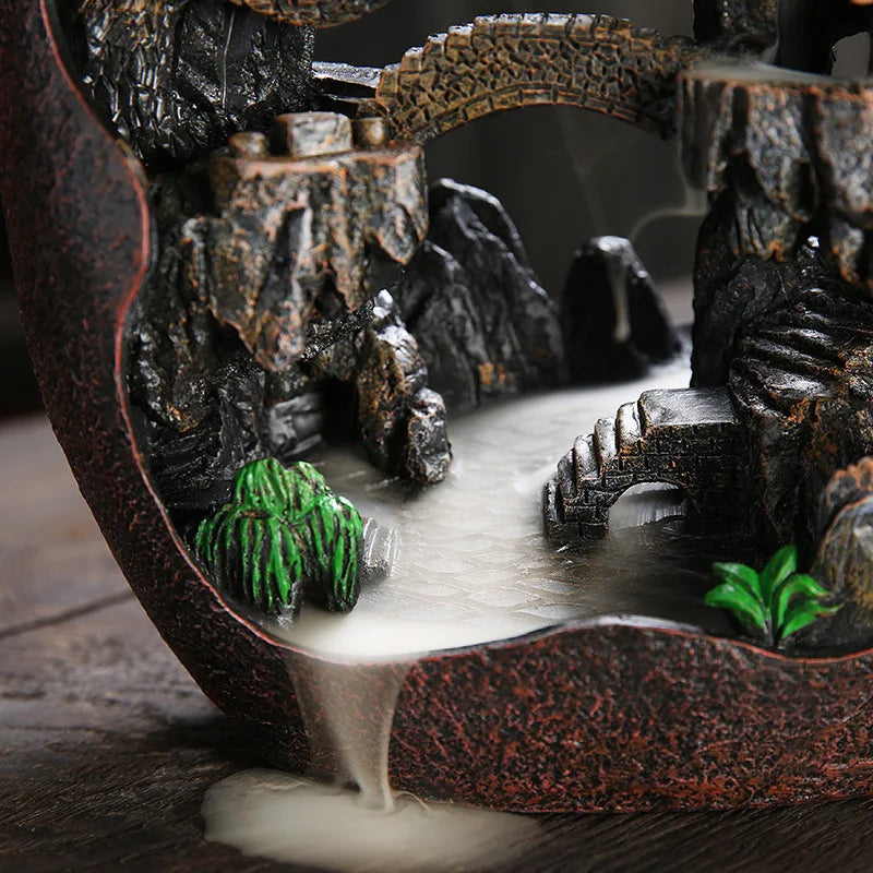 Encensoir Cascade en Résine, Effet Fumée Apaisant et Relaxant