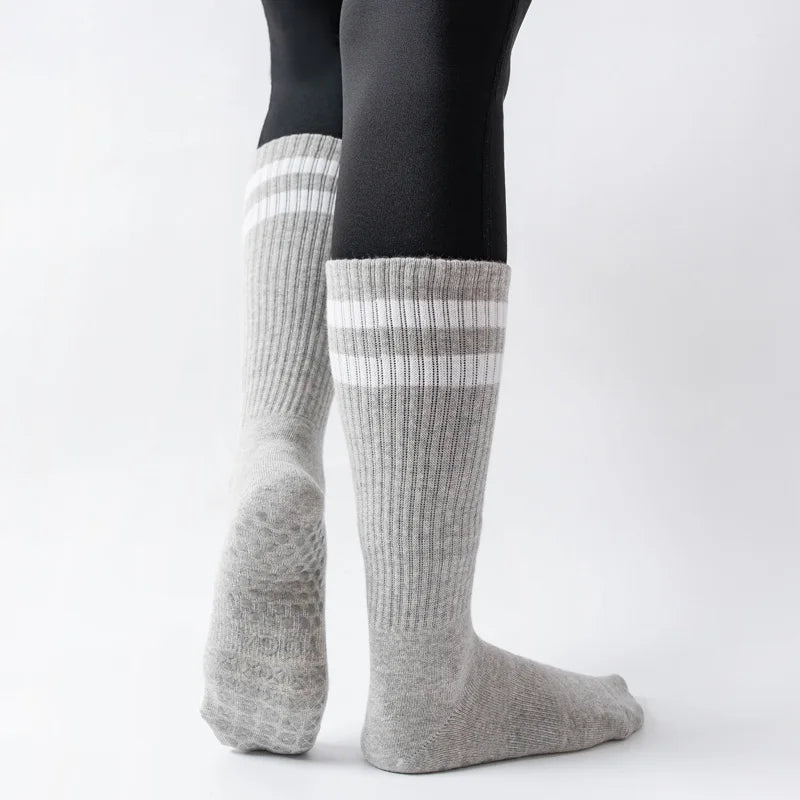 Chaussettes de Yoga Mi-Tube, Adhérence et Confort pour Entraînements - Taille Unique