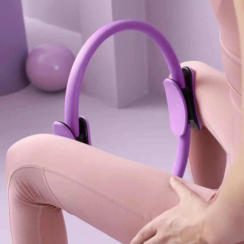 Anneau de Yoga Résistant, Outil Polyvalent pour Fitness et Pilates